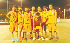 公司陳泊璁副總經理帶隊的公司軍團籃球隊